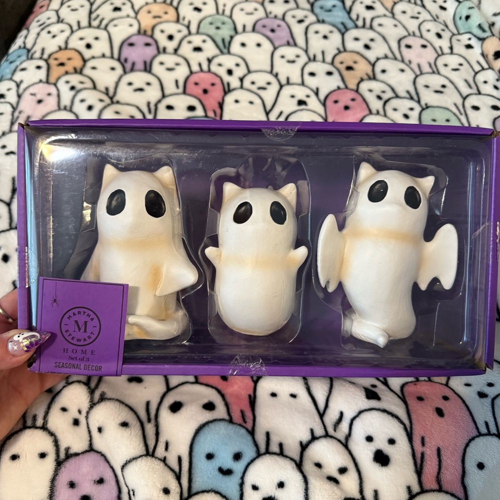 Martha Stewart Cat Ghost Figurines Set - White